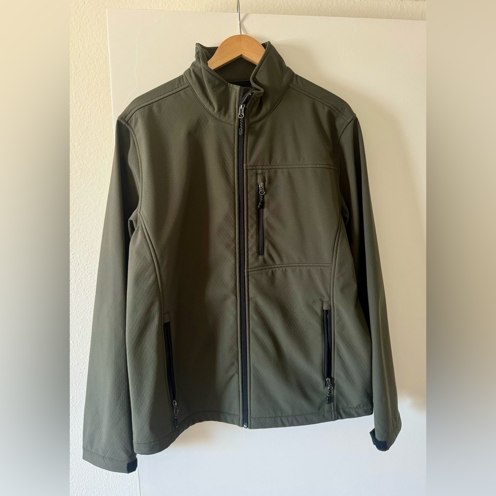 Free Country Men's Green Softshell Windbreaker
